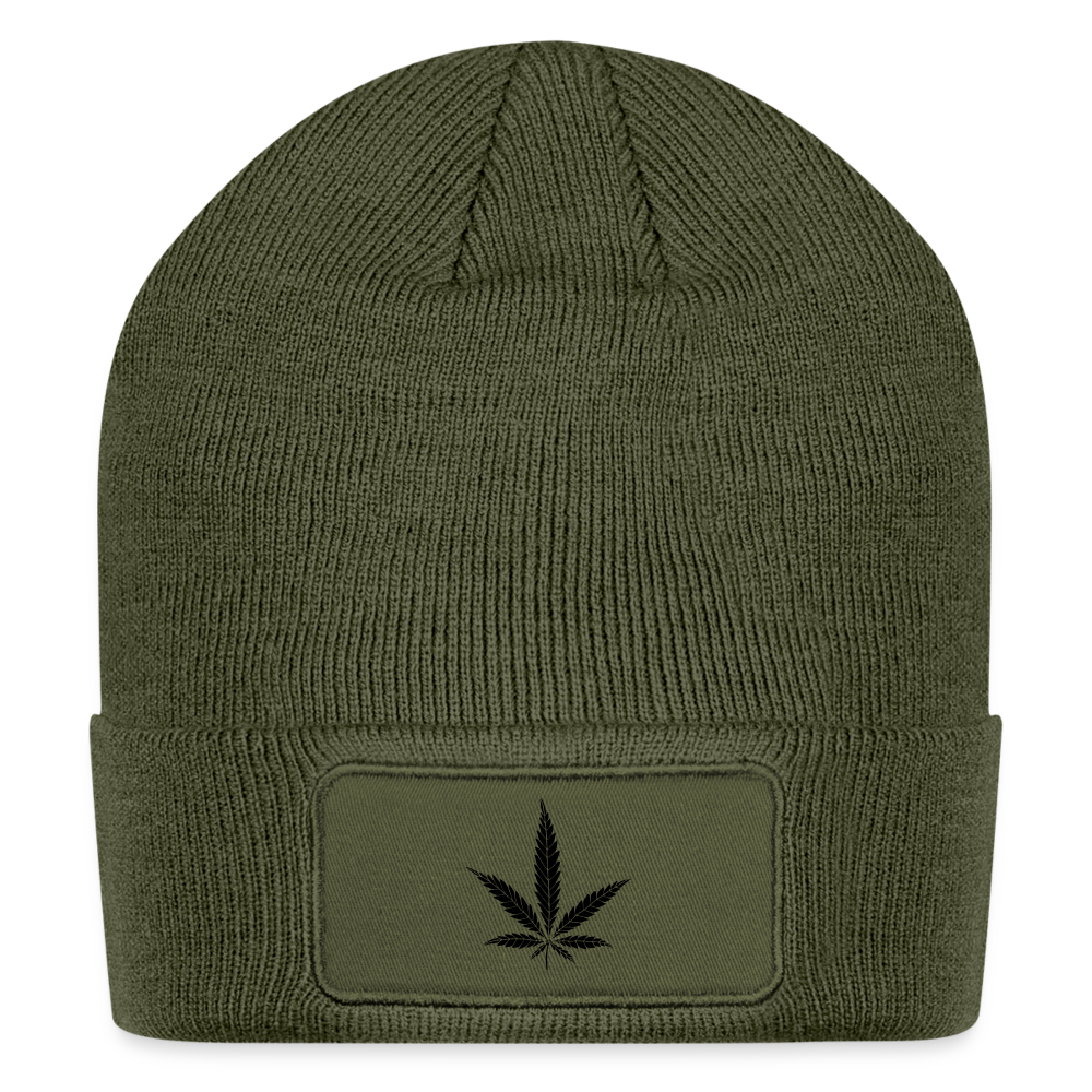 Leaf Patch Beanie - olive