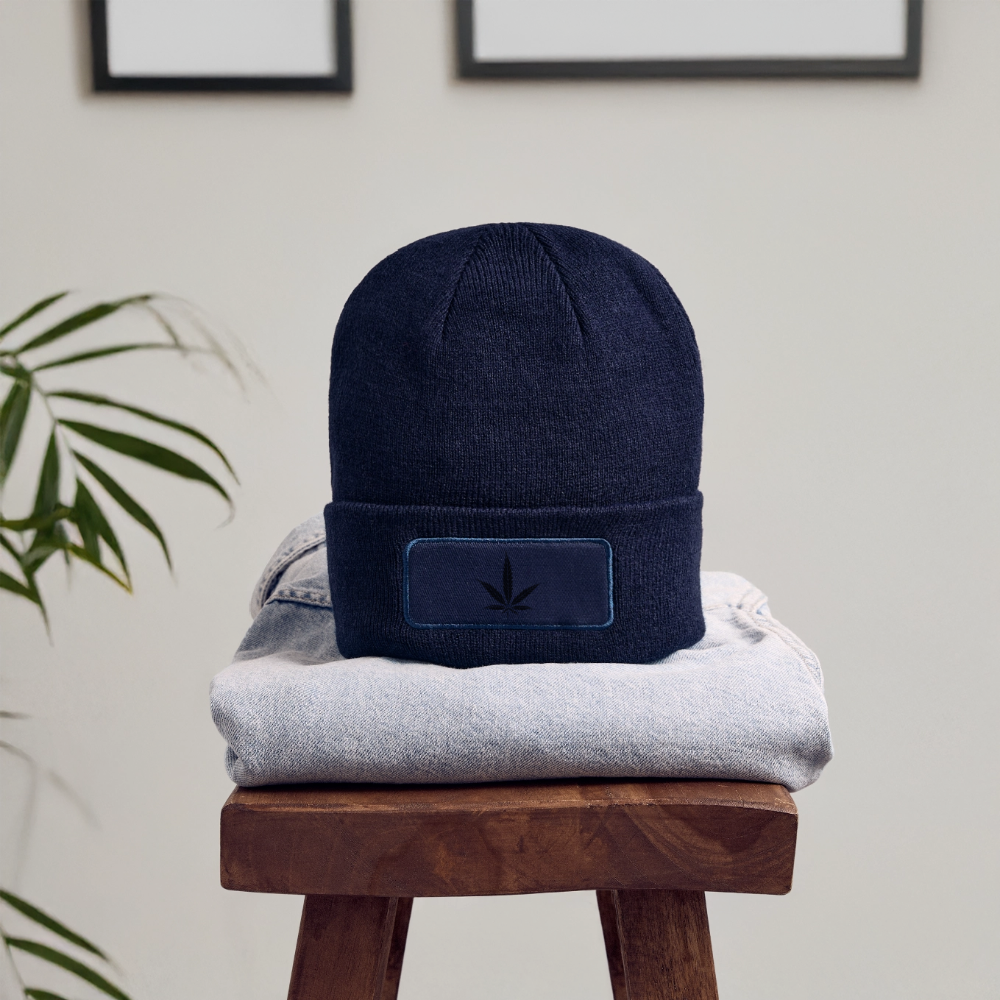 Leaf Patch Beanie - navy